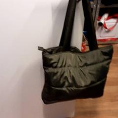 Bossa, segons ha informat Qbuzz ZHN mitjançant iLost