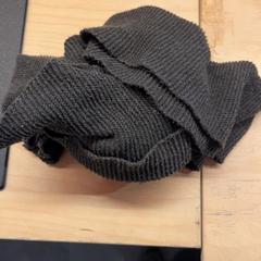 ショール がiLostで Pathé Utrecht Leidsche Rijn によって報告されました