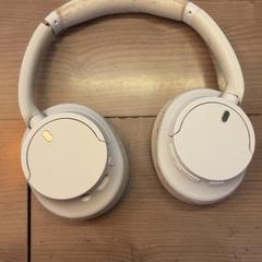 Auriculares, ha sido reportado por Pathé Arnhem con iLost