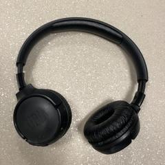 Auriculares Zwart, ha sido reportado por Pathé Ypenburg con iLost