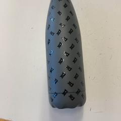 Botella, segundo informou HTM usando iLost