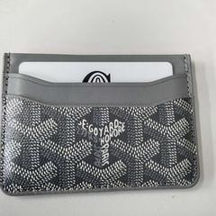 Titular de la targeta, segons ha informat Twisto mitjançant iLost