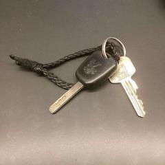 Autosleutel Peugeot + sleutel Zonhoven, zoals gemeld door Stad Hasselt met iLost