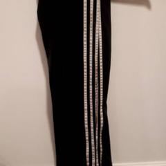 İLost kullanarak Grand Hotel Amrath Kurhaus tarafından bildirildiği gibi Pantolon