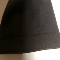 Vêtements - Muts Donkerbruin, a été signalé par Regio Oost-Vlaanderen utilisant iLost