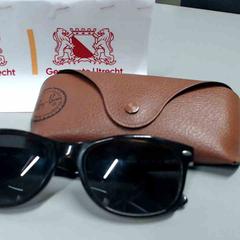 Gafas de sol, segundo informou Gemeente Utrecht usando iLost
