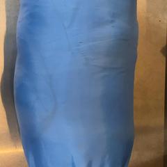 クッション blue がiLostで MEININGER Hotel Leipzig Hauptbahnhof によって報告されました