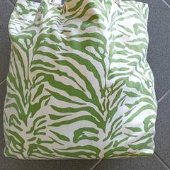 Tas - draagtas، كما تم الإبلاغ عنه بواسطة Centraal magazijn عبر iLost