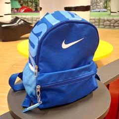 Backpack Bleu avec couches bebe, as reported by IKEA Nice Saint Isidore using iLost