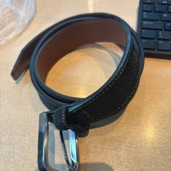 Pasek zwarte riem, zgłoszono przez Haven Hotel Rotterdam przy użyciu iLost