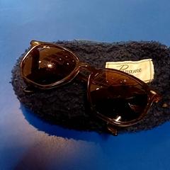 Sunglasses, as reported by IKEA Saint-Etienne using iLost