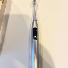 Brush, as reported by Inntel Hotels Utrecht Centre using iLost