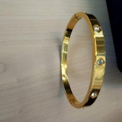 İLost kullanarak IKEA Rennes - Pacé tarafından bildirildiği gibi Takı bracelet