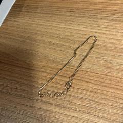 팔찌, iLost를 사용하여 Vrije Universiteit Brussel (VUB)에 보고됨