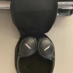 Headset Black, rapporterat av MEININGER Hotel Budapest Great Market Hall med iLost