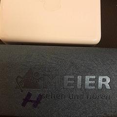 Usb-lader & Briller szemüveg, tolto szemu, som rapportert av MEININGER Hotel Budapest Great Market Hall ved bruk av iLost