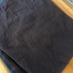 Eskuoihala Handoek, gisa salatu by Familie Resort Molenwaard iLost erabiliz