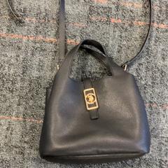 İLost kullanarak Connexxion Amstelland-Meerlanden Schiphol Zuid tarafından bildirildiği gibi Çanta