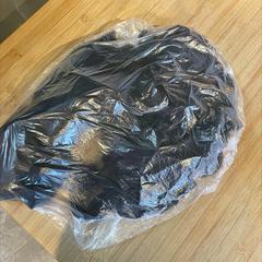 Black t shirt and black underwear, som rapportert av Conscious Hotel Westerpark ved bruk av iLost