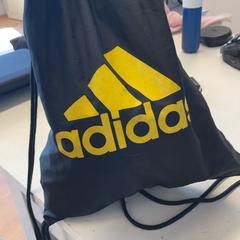 Taška, ako bolo nahlásené GVB pomocou iLost