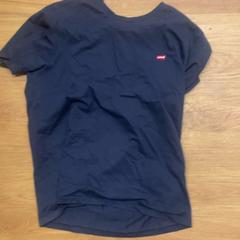 Camisa, como reportado por Loveland ADE | Mediahaven & Theater Amsterdam utilizando o iLost