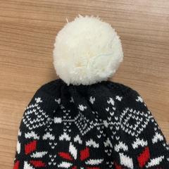 Beanie, jak nahlášeno Connexxion Amstelland-Meerlanden Schiphol Zuid pomocí iLost