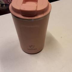 Thermobecher, gemeldet von Qbuzz ZHN über iLost