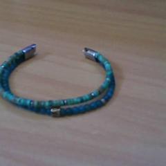 Pulseira, como reportado por Het Spoorwegmuseum utilizando o iLost