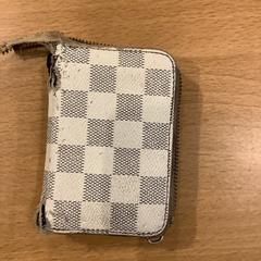 Peněženka Maarschalkerweerd, jak nahlášeno Gemeente Amsterdam pomocí iLost