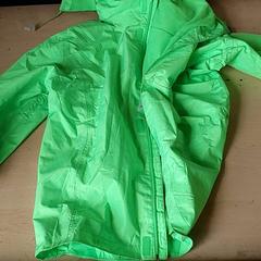 Jas Fluogroen, iLost를 사용하여 Regio Limburg - Leuven에 보고됨