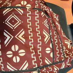 Poltsa bordeaux, gisa salatu by TCL iLost erabiliz