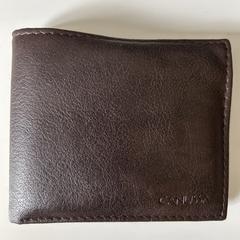 brown wallet a été signalé sur iLost