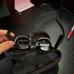 Vidro & Óculos glasses, como reportado por Leonardo Hotel Amsterdam Rembrandtpark utilizando o iLost