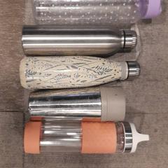 Butelka, zgłoszono przez Internationaal Theater Amsterdam przy użyciu iLost