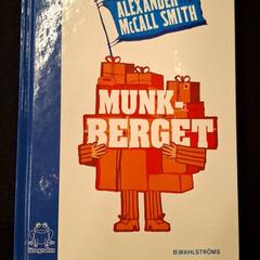 Llibre infantil Blanc et bleu, segons ha informat IKEA Marseille La Valentine mitjançant iLost