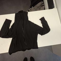 Jacket Zwart, as reported by Avonturenpark Hellendoorn using iLost