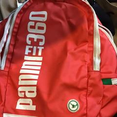 Motxilla, segons ha informat U-OV Utrecht mitjançant iLost