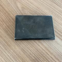 Pasioaren titularra, gisa salatu by Breng Arnhem iLost erabiliz