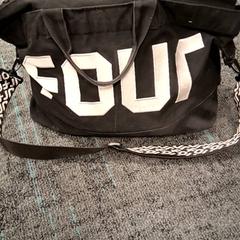 İLost kullanarak Breng Nijmegen tarafından bildirildiği gibi Çanta Zwart