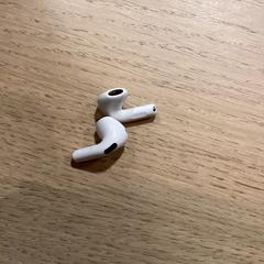 Auriculars sense fil, segons ha informat Poppodium 013 mitjançant iLost