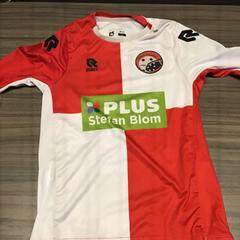 Maillot de foot, a été signalé par Van der Valk Hotel Zwolle utilisant iLost