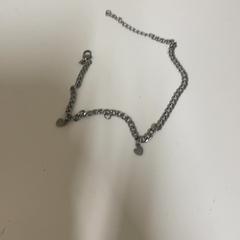 Halskette Silver, gemeldet von IKEA Utrecht über iLost