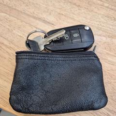 Pouzdro na klíče s klíči, jak nahlášeno Gemeente Wageningen pomocí iLost