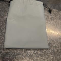 سماعة الرأس، كما تم الإبلاغ عنه بواسطة Rotterdam The Hague Airport عبر iLost