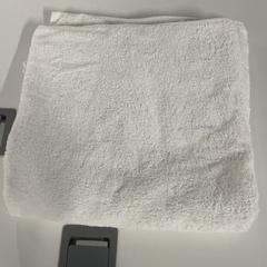 Towels がiLostで Silver Sands Beach によって報告されました