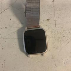 Reloj de pulsera & Reloj inteligente, ha sido reportado por Artis con iLost
