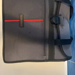 Fahrradtasche met inhoud zwart, gemeldet von Gemeente Veenendaal über iLost