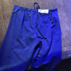 Blauw broek, som rapportert av De Heeren van Aemstel ved bruk av iLost