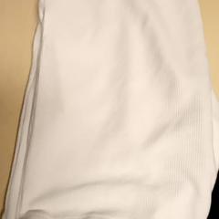 Shorts, segundo informou Mövenpick Hotel Amsterdam City Centre usando iLost