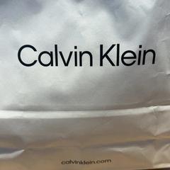 Purchase calvin klein, jak nahlášeno Designer Outlet Roermond pomocí iLost